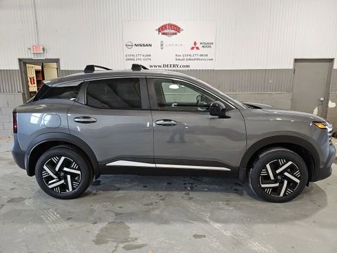 New 2026 Nissan Kicks SV image 2