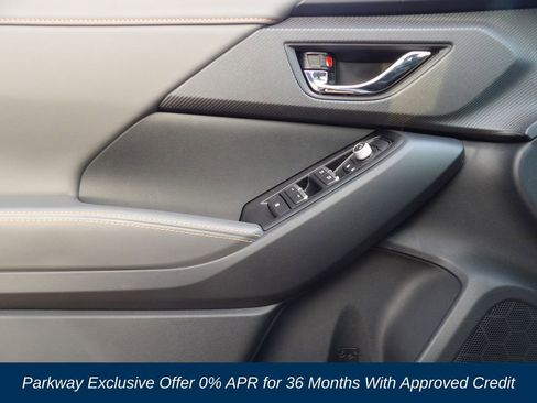 New 2026 Subaru Crosstrek 2.5i Limited w/ Crosstrek Mirror Package image 8