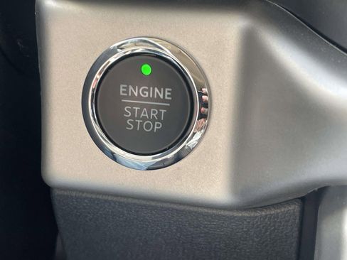 Certified 2023 Ford Expedition Max XLT image 20