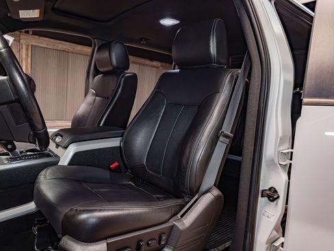 Used 2014 Ford F150 FX4 w/ Equipment Group 402A Luxury image 20