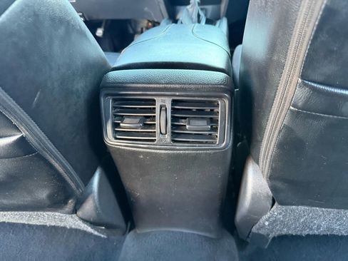 Used 2018 Nissan Rogue Sport SL image 24