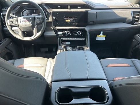 New 2026 GMC Sierra 1500 AT4 w/ AT4 Premium Package AWD/4WD image 16
