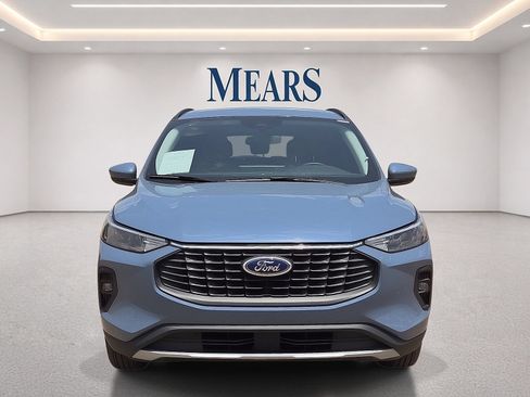 Used 2025 Ford Escape SE FWD image 8