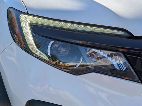 Used 2022 Honda Pilot Sport image 4