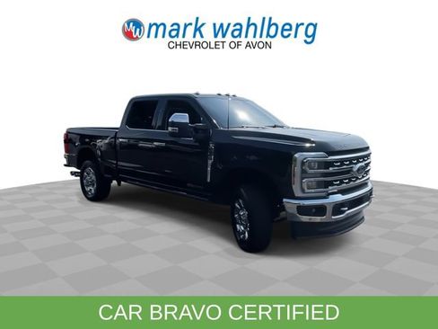 Used 2024 Ford F250 Lariat w/ Lariat Ultimate Package AWD/4WD image 2