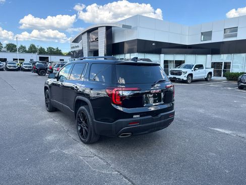Certified 2023 GMC Acadia SLT w/ Elevation Edition AWD/4WD image 3