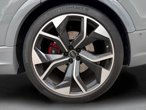 Used 2024 Audi RS Q8 image 12