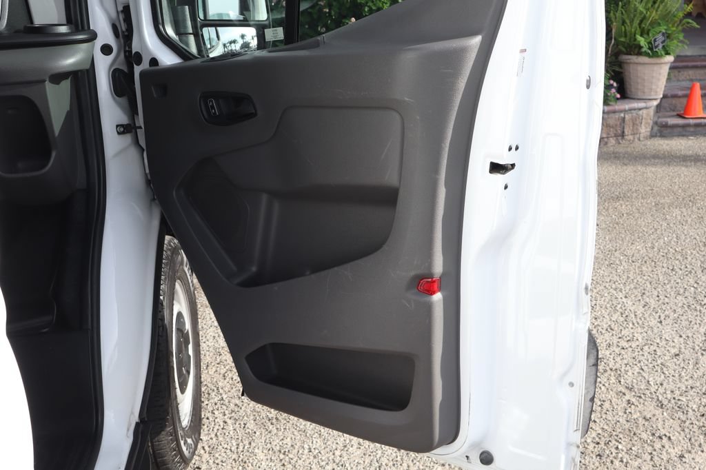 Used 2022 Ford Transit 250 148 High Roof Extended RWD image 38