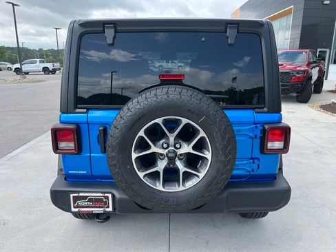 New 2026 Jeep Wrangler Unlimited Sport AWD/4WD image 17