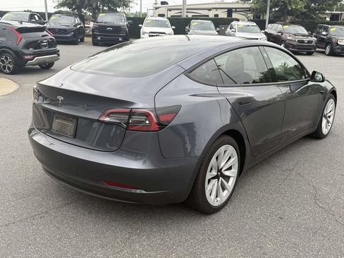 Used 2023 Tesla Model 3 Standard Range RWD image 9
