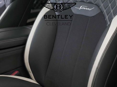 Used 2023 Bentley Bentayga Speed image 16