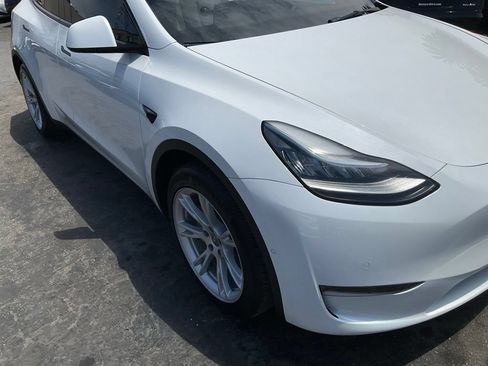 Used 2021 Tesla Model Y Long Range AWD/4WD image 80