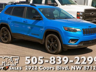 Used 2023 Jeep Cherokee Altitude Lux