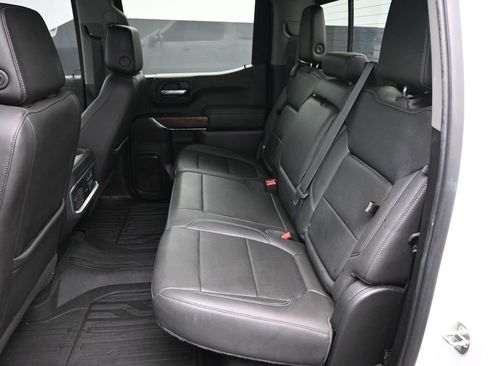 Used 2020 GMC Sierra 1500 SLT image 16