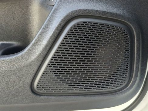 Used 2025 Mercedes-Benz CLA 250 image 18