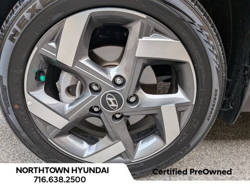 Used 2026 Hyundai Venue SEL FWD image 40