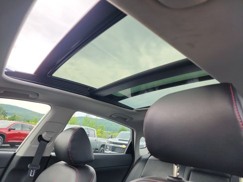 Used 2019 Kia Optima SX w/ Paint Protection Package FWD image 13