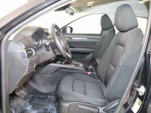 Used 2020 MAZDA CX-5 Sport image 10