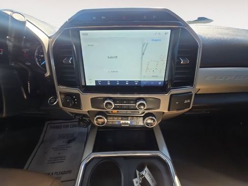 Used 2022 Ford F350 Lariat w/ Lariat Ultimate Package AWD/4WD image 11