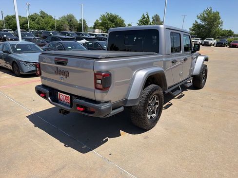Used 2020 Jeep Gladiator Rubicon AWD/4WD image 5