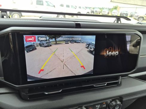 New 2026 Jeep Wrangler Unlimited Sahara AWD/4WD image 26
