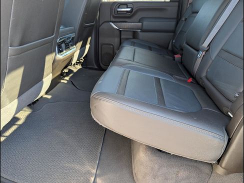 Used 2023 GMC Sierra 3500 Denali image 12