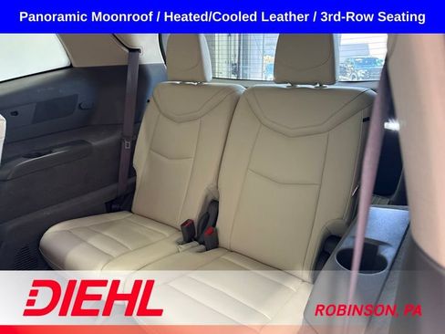 Used 2020 Cadillac XT6 Premium Luxury AWD/4WD image 19