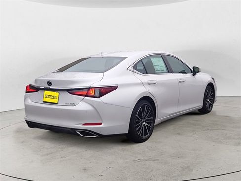 New 2025 Lexus ES 350 w/ Premium Package image 5