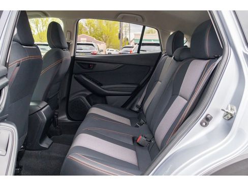 Used 2019 Subaru Crosstrek 2.0i Premium w/ Eyesight System image 13