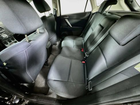 Used 2010 MAZDA MAZDA3 s Sport FWD image 19