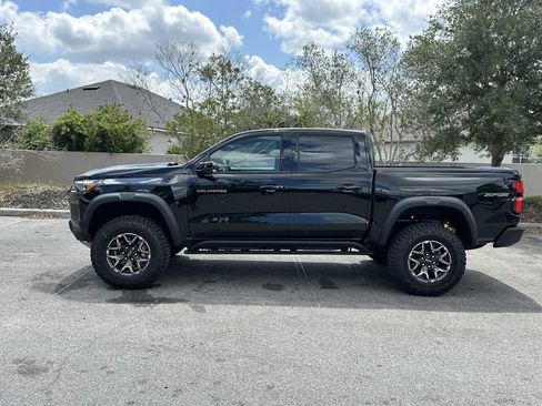 New 2026 Chevrolet Colorado ZR2 w/ Technology Package AWD/4WD image 3