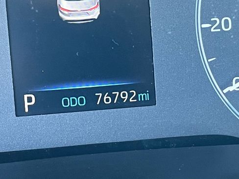 Used 2023 Toyota Corolla LE image 41