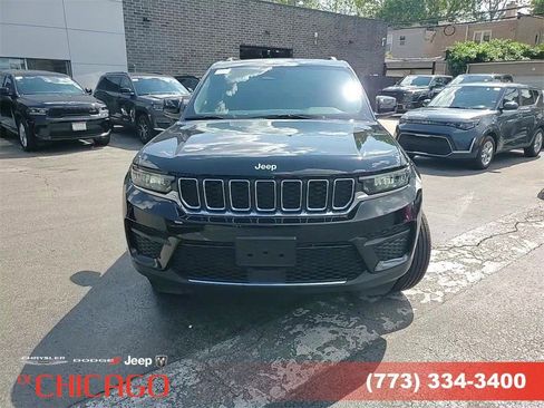 New 2025 Jeep Grand Cherokee Laredo image 2