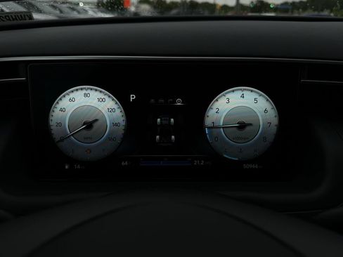 Certified 2024 Hyundai Santa Cruz Night AWD/4WD image 17