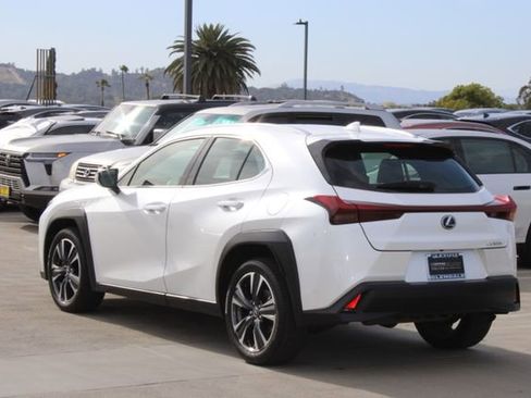 Certified 2025 Lexus UX 300h FWD image 19