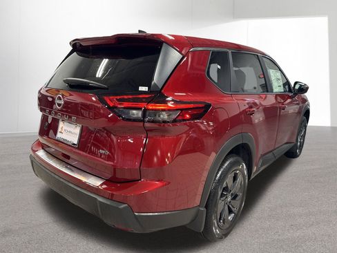 New 2026 Nissan Rogue SV w/ Cold Weather Package AWD/4WD image 40