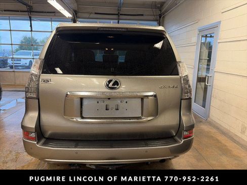 Used 2021 Lexus GX 460 Premium w/ Premium Package AWD/4WD image 5