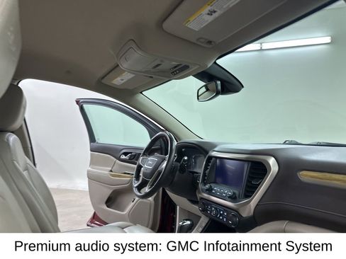 Used 2018 GMC Acadia Denali w/ Technology Package image 19