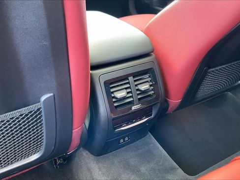 Used 2024 BMW X4 xDrive30i w/ Premium Package image 38