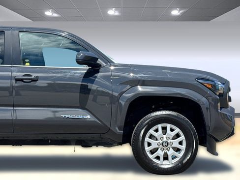 Used 2024 Toyota Tacoma SR5 RWD image 34