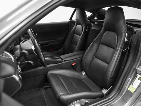 Certified 2016 Porsche Cayman S RWD image 5