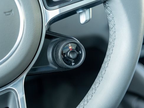 Certified 2023 Porsche Cayenne Coupe image 27