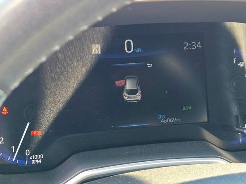 Used 2022 Toyota Corolla XSE image 9