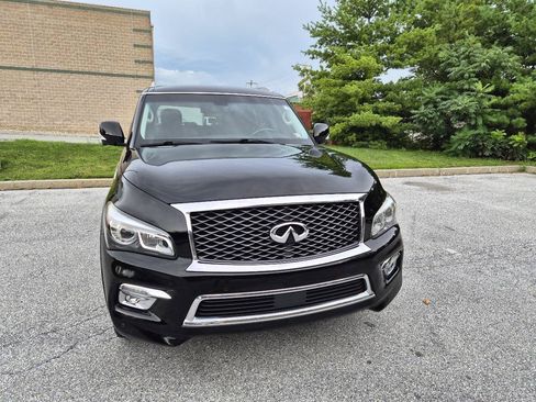 Used 2017 INFINITI QX80 4WD image 2