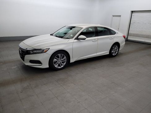 Used 2018 Honda Accord LX image 2