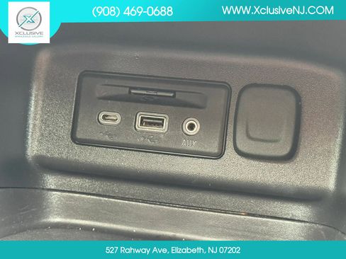 Used 2022 Chevrolet Equinox RS w/ Infotainment Package AWD/4WD image 18