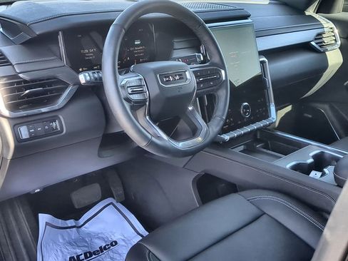 Used 2026 GMC Acadia Elevation w/ Black Edition image 10