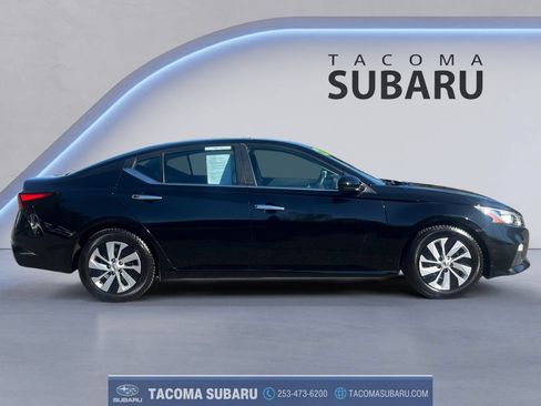 Used 2020 Nissan Altima 2.5 S FWD image 6