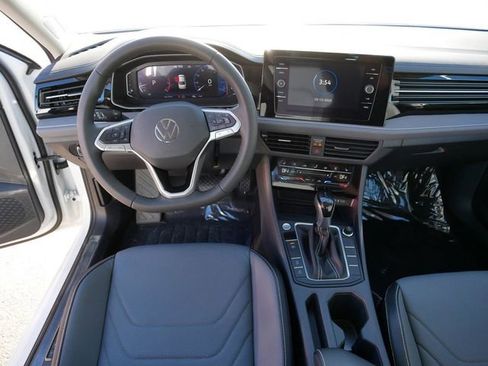 New 2026 Volkswagen Jetta SEL FWD image 9