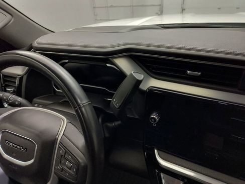 Used 2024 GMC Sierra 3500 Denali w/ Denali Reserve Package image 22